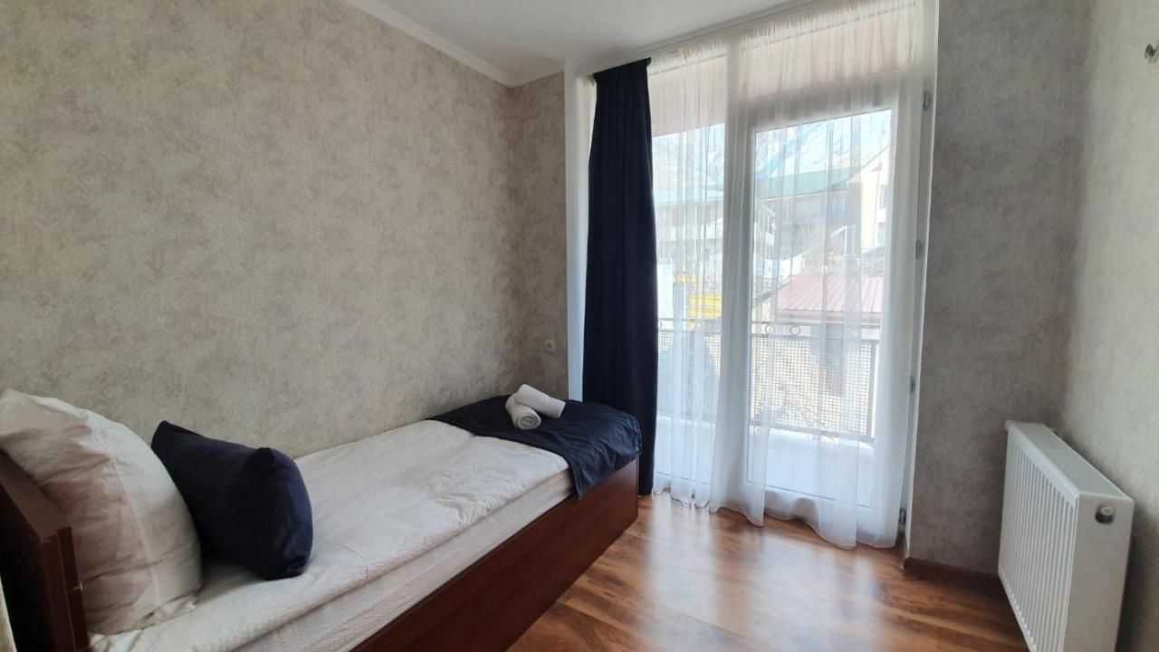 Гостевой дом Guest House Sandro Степанцминда-14