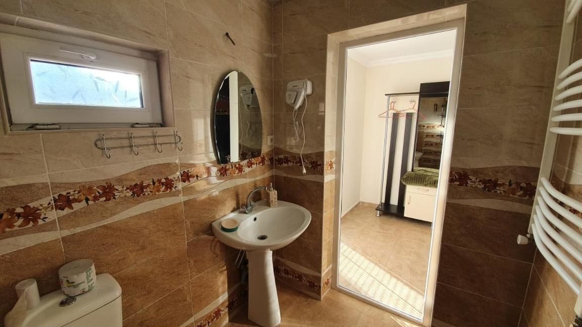 Гостевой дом Guest House Sandro Степанцминда