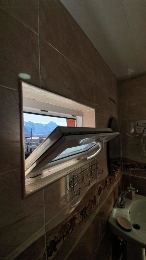 Гостевой дом Guest House Sandro Степанцминда