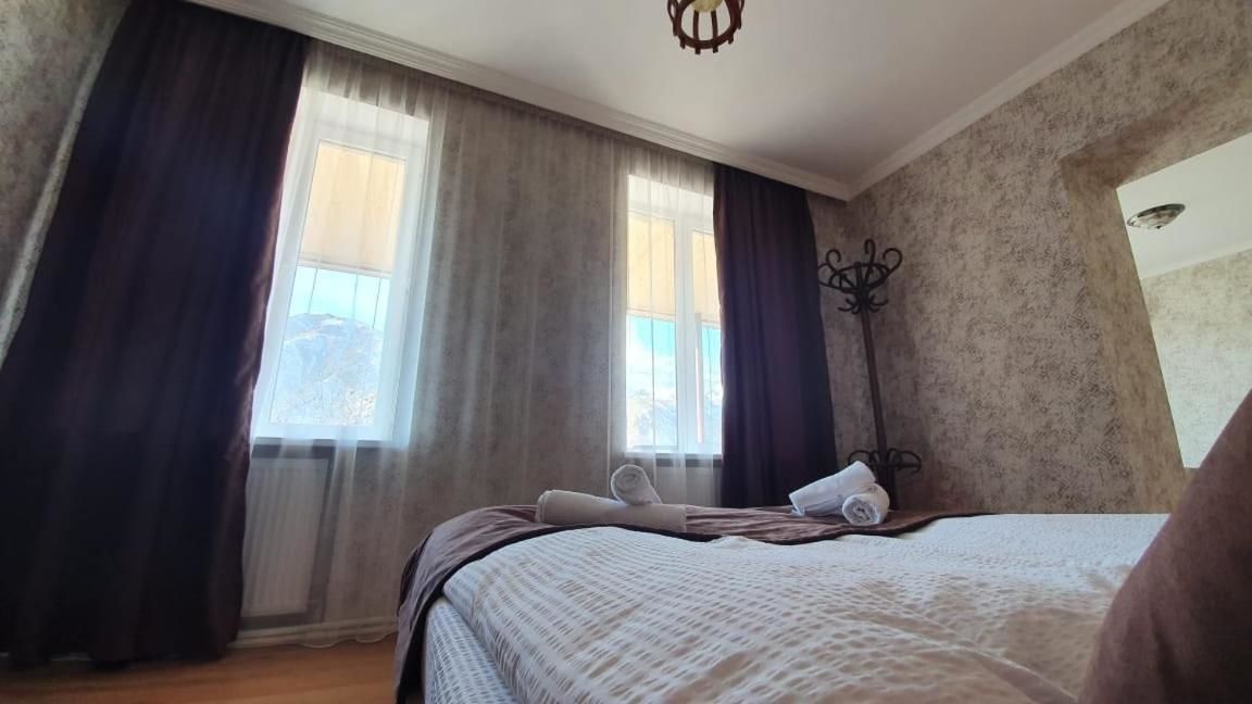 Гостевой дом Guest House Sandro Степанцминда