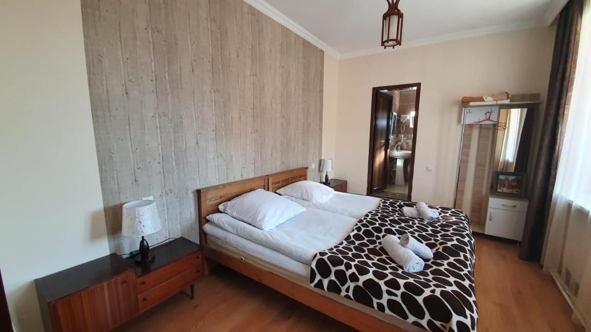 Гостевой дом Guest House Sandro Степанцминда-45